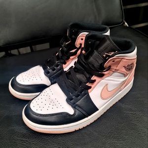 NIKE Air Jordan Retro Mid-tops